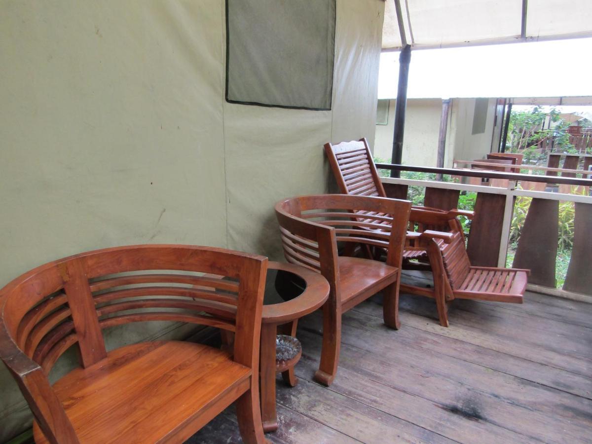 Lawu Forest Camp Sarangan Eksteriør billede