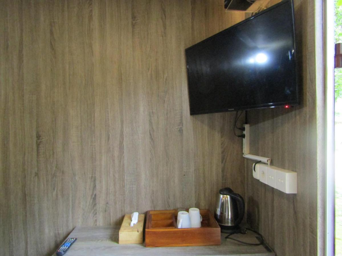 Lawu Forest Camp Sarangan Eksteriør billede